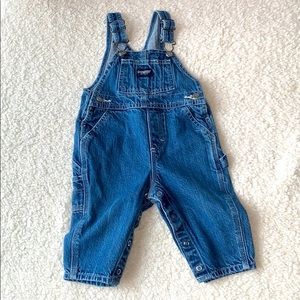 OSHKOSH B’GOSH Denim Jean Snap Button Overalls 12 Months Boys Girls Farm Outdoor